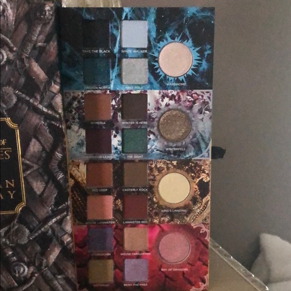 Game of thrones urban decay  NEW ❤️💕 - Picture 2 of 3